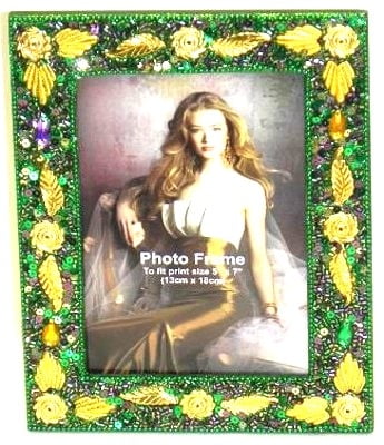 NEW!! Green Leaves Frame 5" x 7"